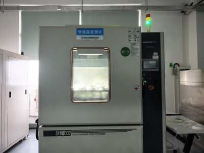 快速溫變高低溫測試機構